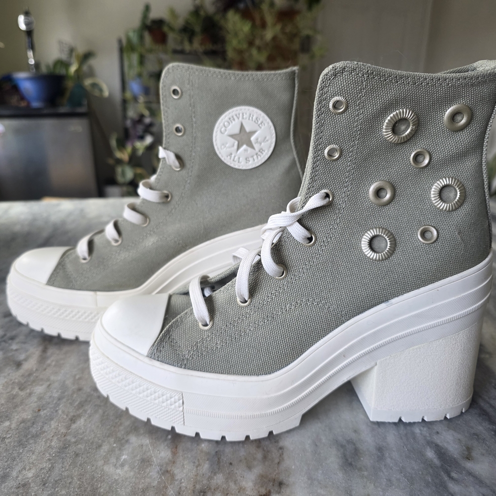 Converse Women's Platform High-Tops - Olive and White